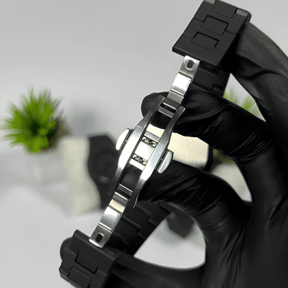 Black Arabic Aura Watch