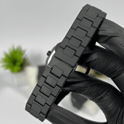 Black Arabic Aura Watch